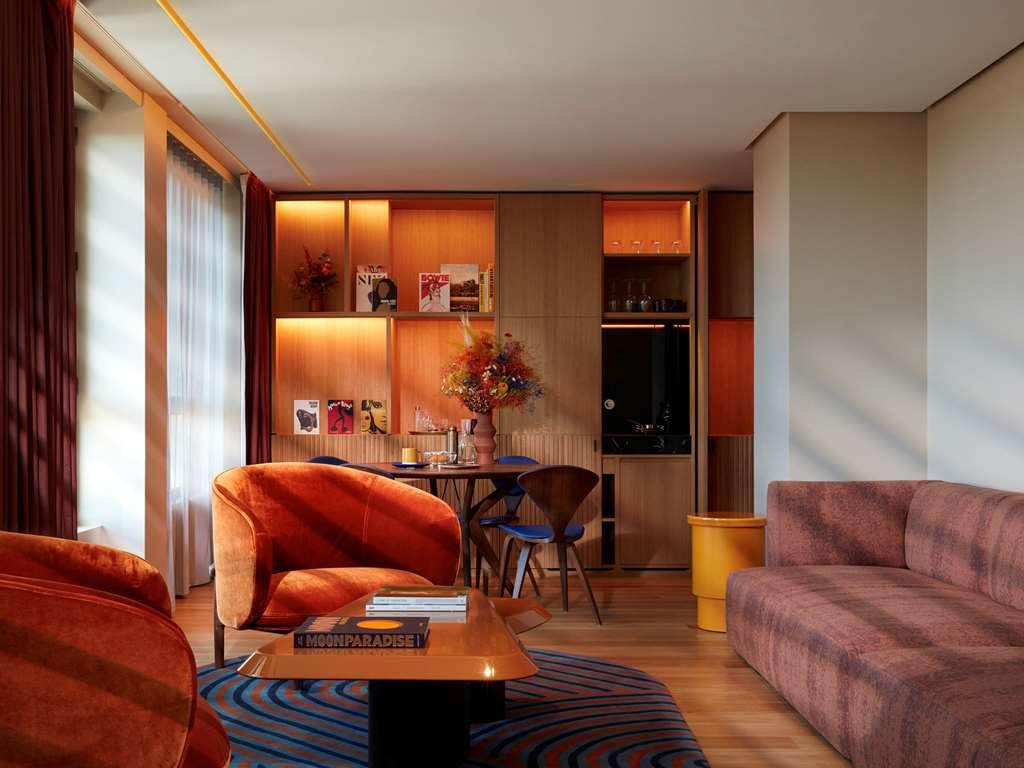 So/ Hotel 2*
