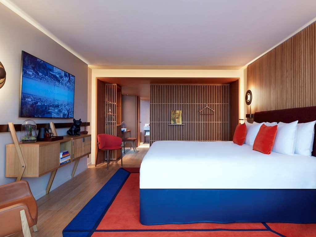 Hotel So/ 2*